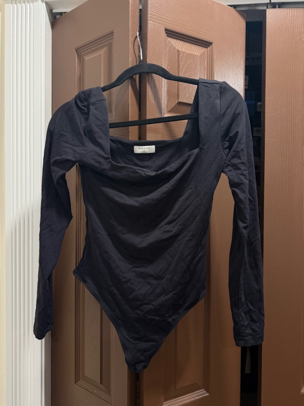 Aritzia Babaton Black Long-Sleeve Scoop Neck Bodysuit